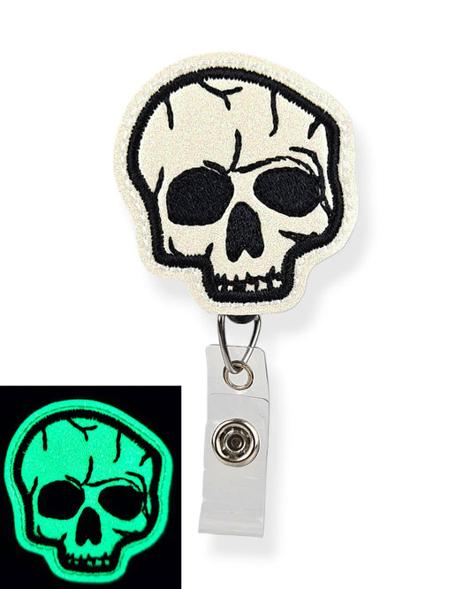 Glow in the Dark Cracked Skull Badge Pal