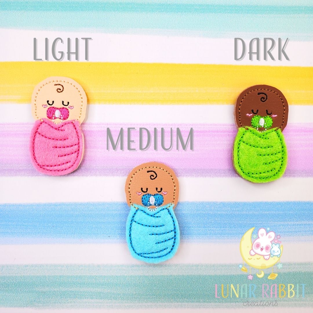 Stork Baby Badge Pal Set